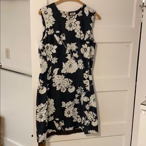 L'AGENCE White Floral Print Blue Shift Dress